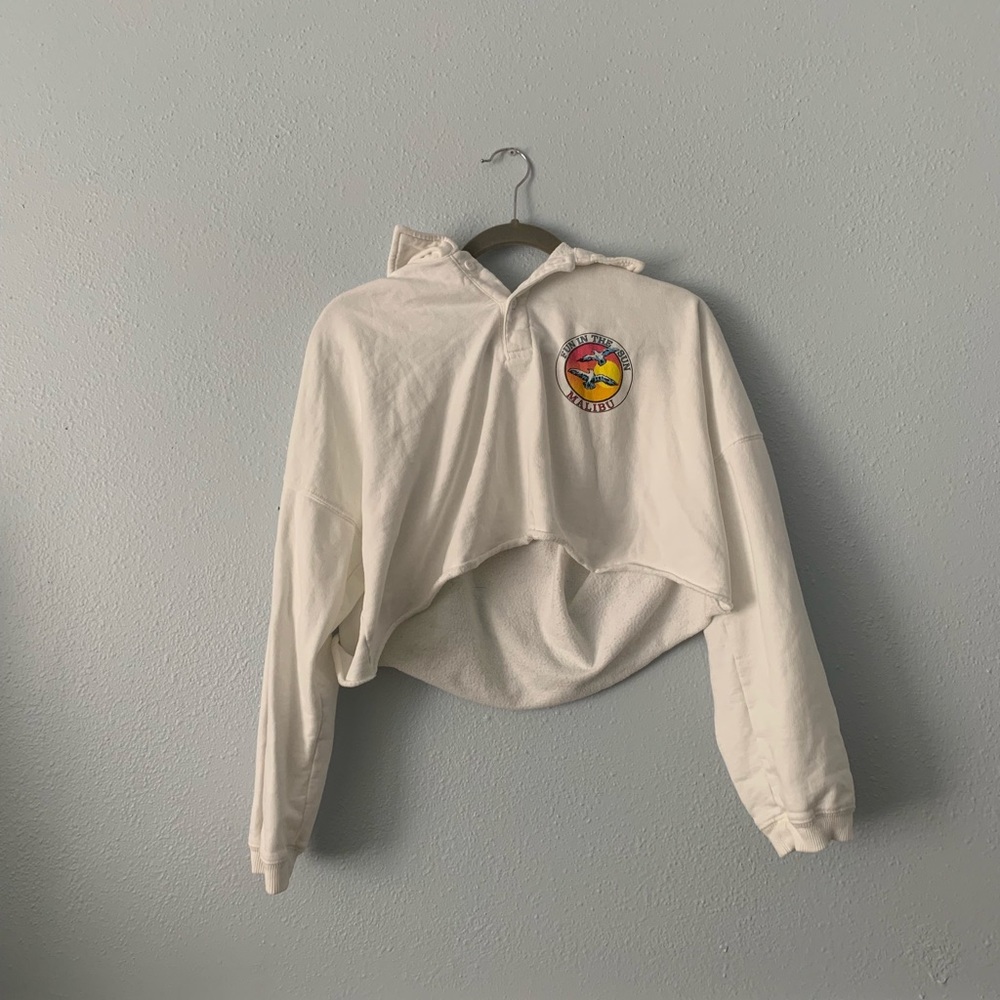 Brandy Melville Cropped Sweater